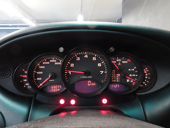 Porsche 911 17 of 20