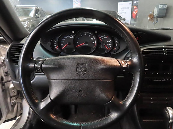 Porsche 911 14 of 20