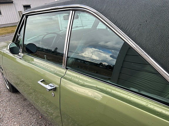 Dodge Dart 13 of 14