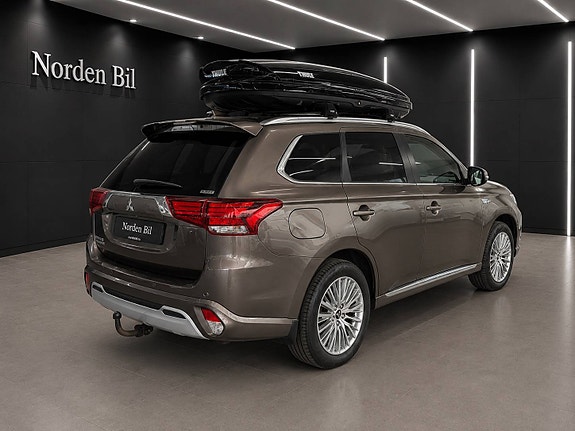 Mitsubishi Outlander 3 of 15
