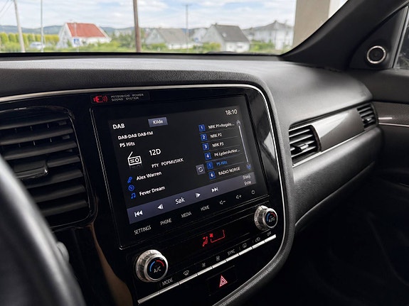 Mitsubishi Outlander 13 of 15