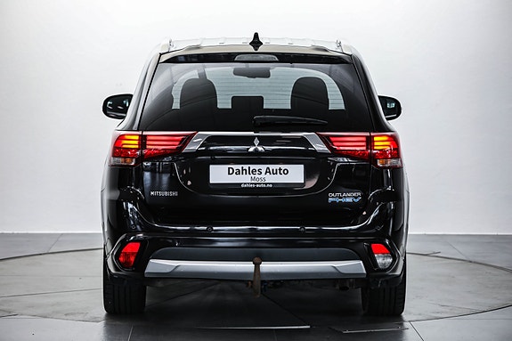 Mitsubishi Outlander 4 of 5