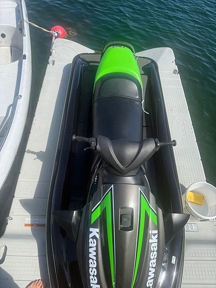 Sensommerkupp! Kawasaki STX-15F ink henger og docking 4 of 5