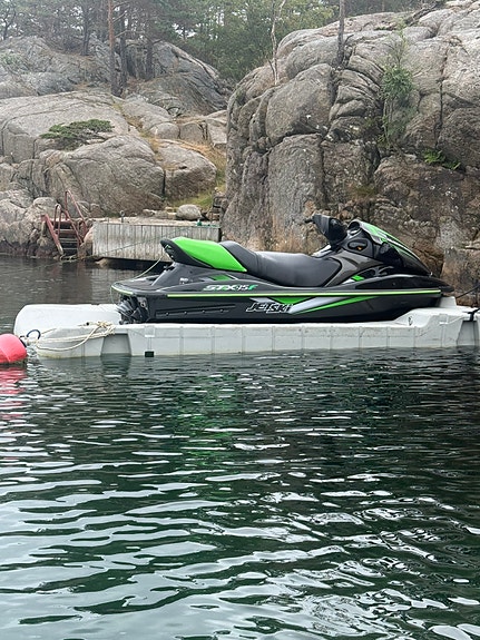 Sensommerkupp! Kawasaki STX-15F ink henger og docking 2 of 5