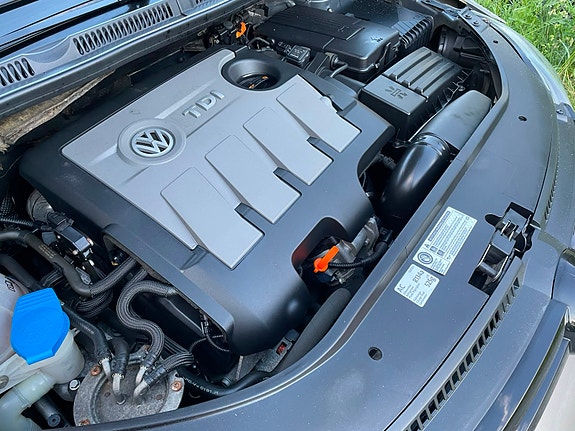 Volkswagen Golf Plus 21 of 22