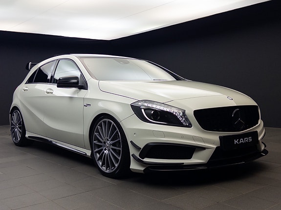 Mercedes-Benz A45 22 of 30