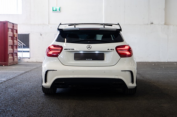 Mercedes-Benz A45 5 of 30