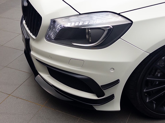 Mercedes-Benz A45 30 of 30