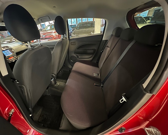 Mitsubishi Space Star 14 of 24