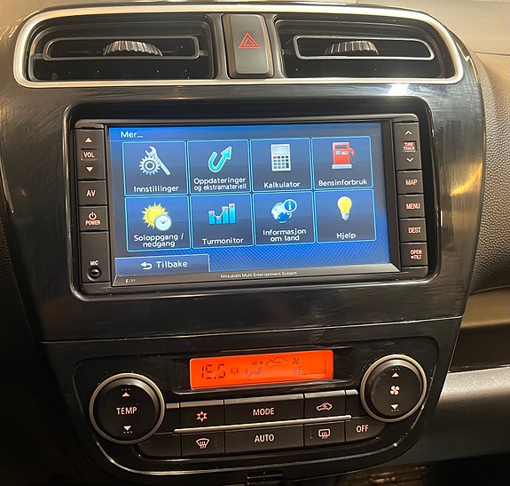 Mitsubishi Space Star 20 of 24