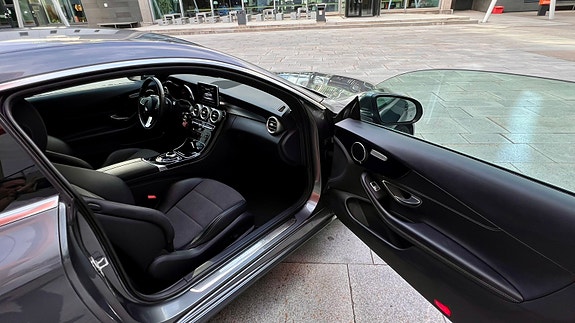 Mercedes-Benz C180 27 of 27