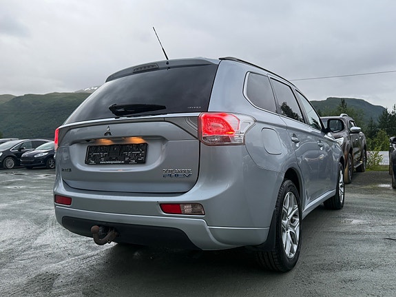 Mitsubishi Outlander 5 of 5