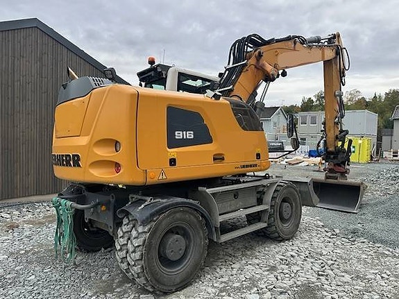 Liebherr A 916 4 of 5