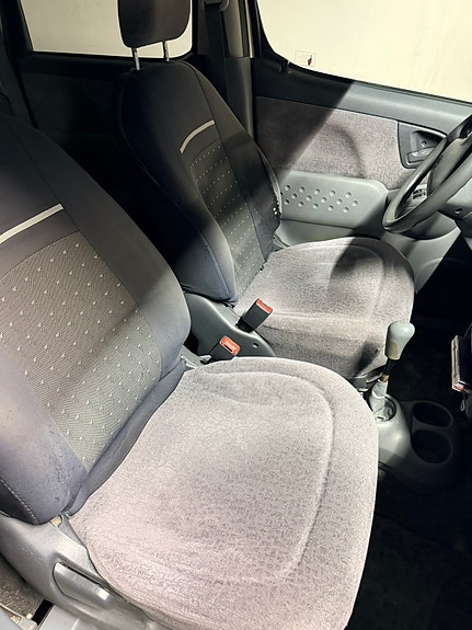 Toyota Yaris Verso 9 of 10
