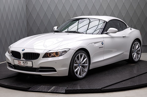BMW Z4 3 of 5