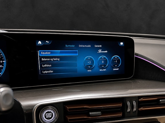 Mercedes-Benz EQC400 26 of 30