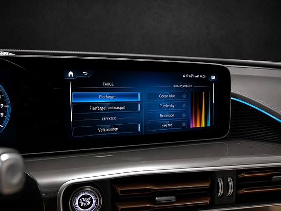 Mercedes-Benz EQC400 25 of 30
