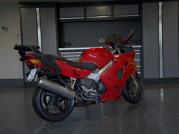 Honda VFR 800 7 of 15