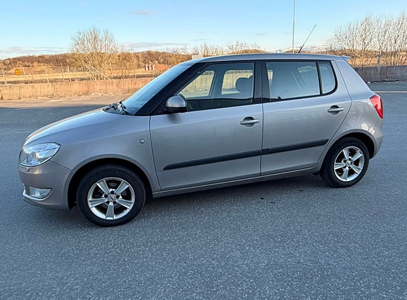 Skoda Fabia 5 of 10
