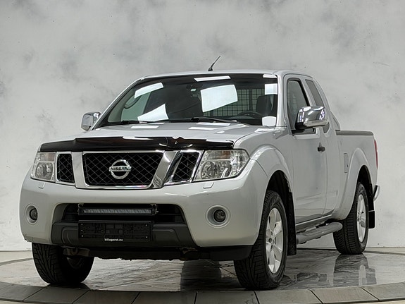 Nissan Navara 2 of 5