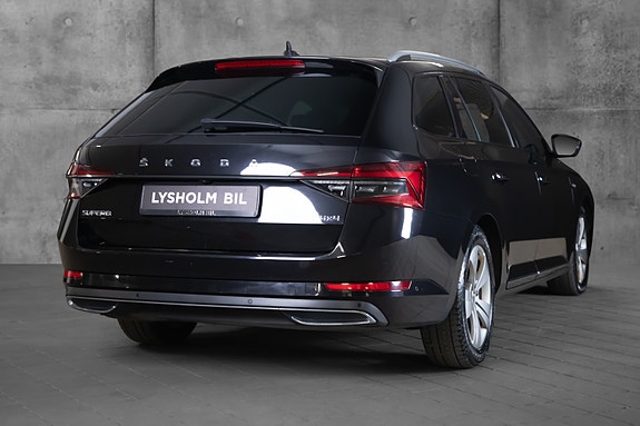Skoda Superb 5 of 5