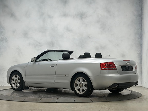 Audi A4 11 of 30