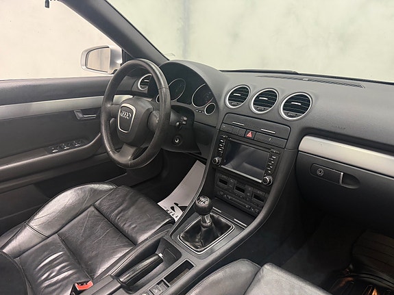 Audi A4 18 of 30