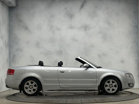 Audi A4 6 of 30