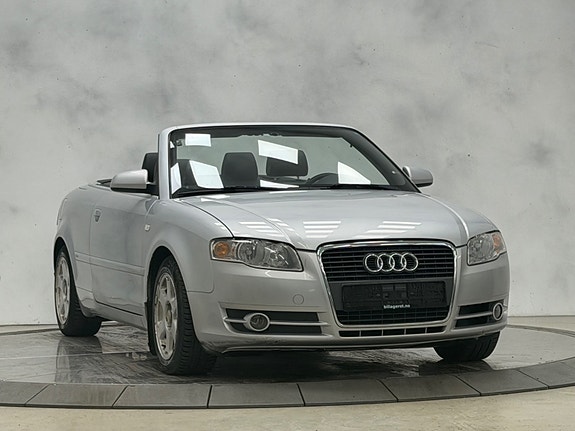 Audi A4 4 of 5