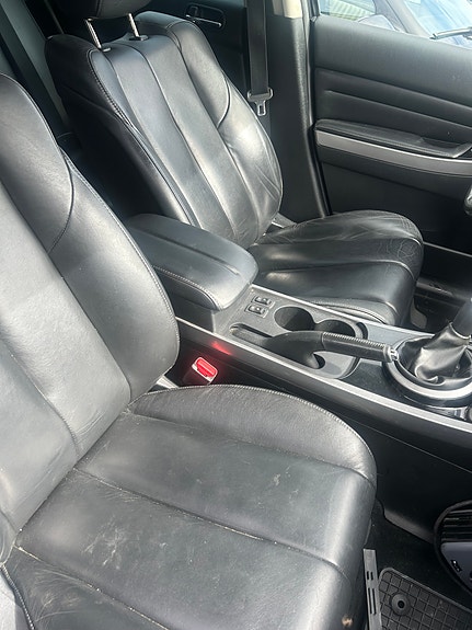 Mazda CX-7 4 of 5