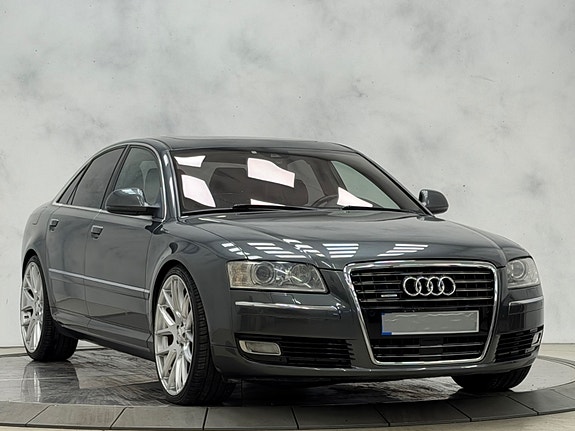 Audi A8 4 of 5