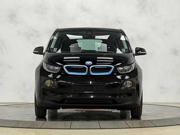 BMW i3 3 of 5