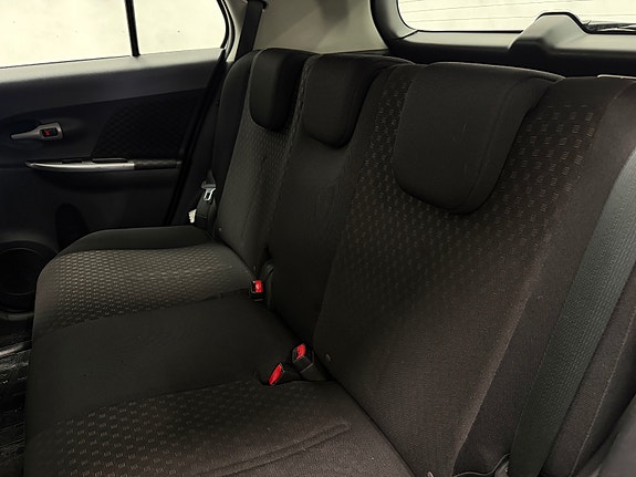 Toyota Urban Cruiser 21 of 30