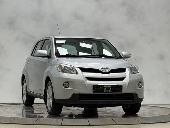 Toyota Urban Cruiser 4 of 5