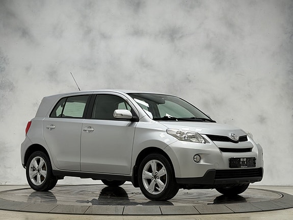 Toyota Urban Cruiser 5 of 5