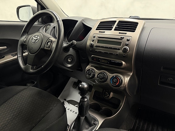 Toyota Urban Cruiser 27 of 30