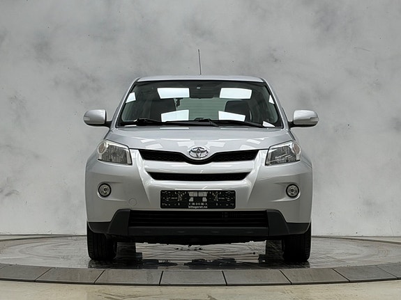 Toyota Urban Cruiser 3 of 5