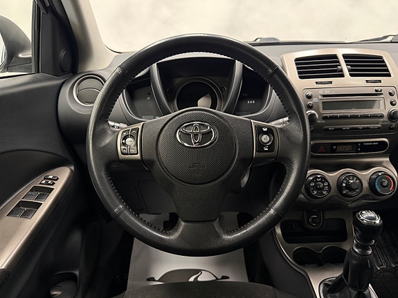 Toyota Urban Cruiser 16 of 30