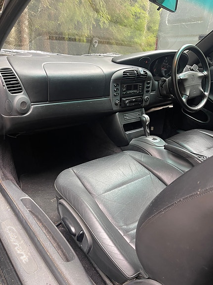 Porsche 911 6 of 16