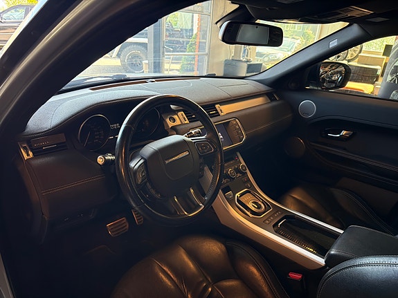 Land Rover Range Rover Evoque 10 of 20