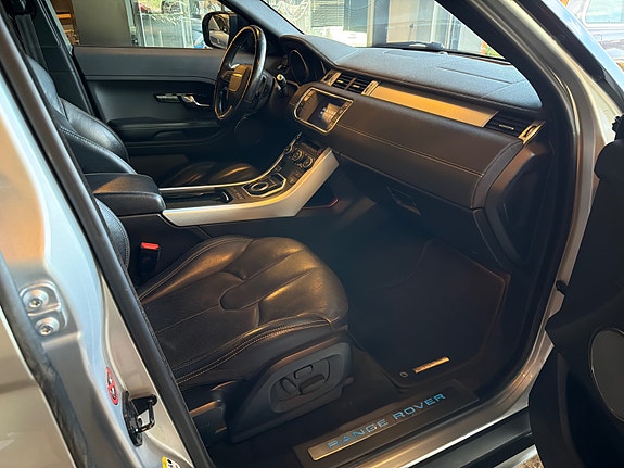 Land Rover Range Rover Evoque 17 of 20