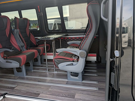 Mercedes-Benz Sprinter 315 13 of 26