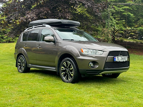 Mitsubishi Outlander 2 of 30