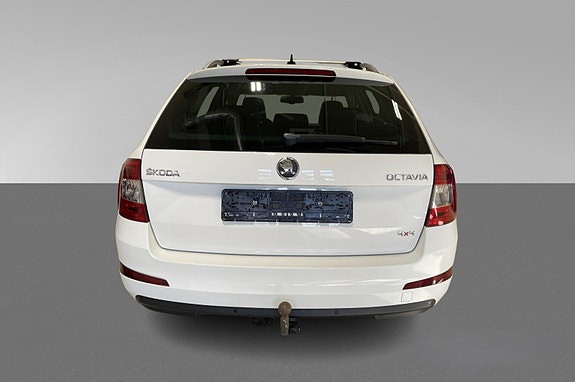 Skoda Octavia 4 of 12