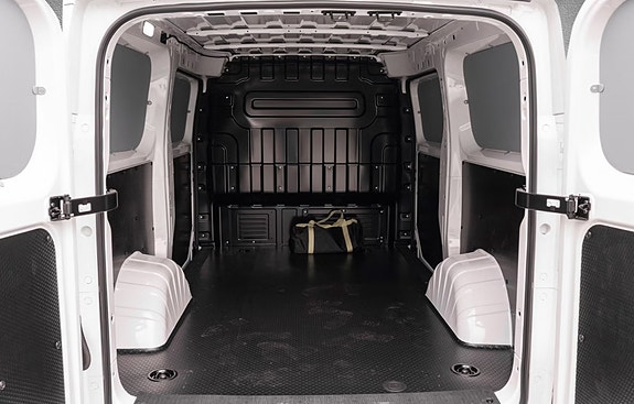 Maxus e-Deliver 5 16 of 16