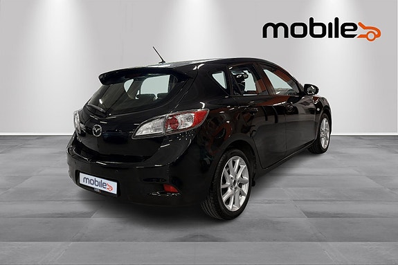 Mazda 3 3 of 5