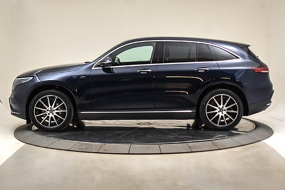 Mercedes-Benz EQC400 3 of 5