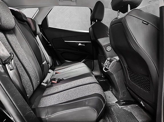Peugeot 3008 17 of 30