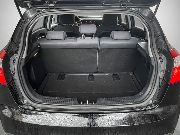 Kia Rio 23 of 26