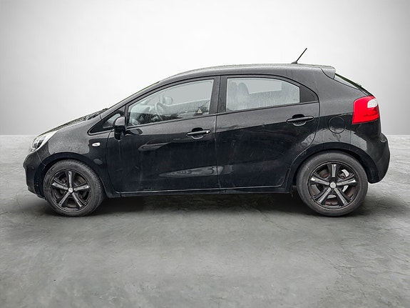 Kia Rio 2 of 5